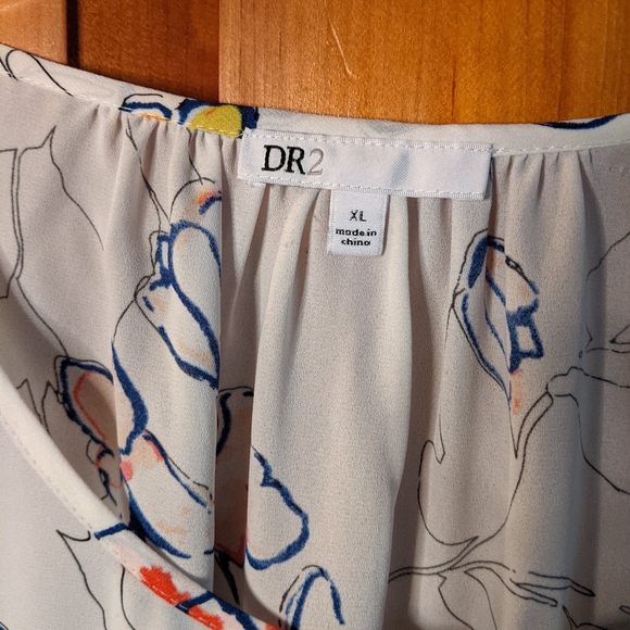 DR2* floral cap sleeve blouse tunic top side slit round neck - Picture 5 of 7